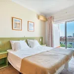 Apartamentos Turisticos Alagoa Praia