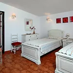 417 Villa Beatriz