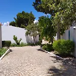 633 Casa Realengo