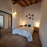 Typical House In Algarve 5M From Beach