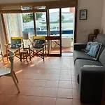 Ouramar Apartment