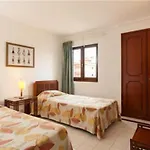 Superb Apartments 2 Bedroom