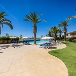 Vila Palmeira Beach Resort