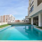 Seaside Sanctuary - Praia Da Rocha