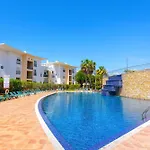 Bnb Homes Ocean View Apartment With Relax Terrace, 2 Swimming Pools & Tennis Court