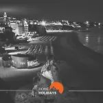 #043 Hassan Flat By Home Holidays