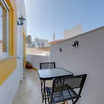 Historic Old Town Stay With Beach And Ocean View