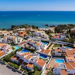 Villa Pina By Villa Plus