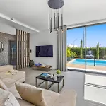 Villa Casa Zeus By Villa Plus