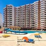 #149 Rocha Apartment By Home Holidays