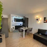 Flat In Armacao De Pera