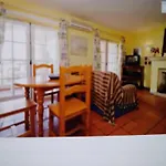 Nice Flat In Pretty Condo