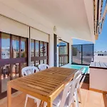 Al - Terrace Pool Vilamoura Marina