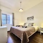 Vilamoura Central 4 With Pool By Homing