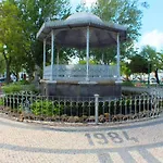 Casa Pink Flamingo Spacious Town Centre Villa
