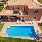 Villa Hunes