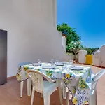 Side Villas - 1Bdr Retreat With Bbq & Patio