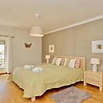 Moura Praia - Clever Details