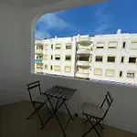 Waves T2 Apartment