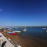 Apartment Luzia-Sunny Rental Near The Beach