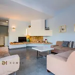 Villa Oriente - Greice Homes