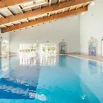 Pool View 2 Bedroom 1St Floor Apartment, Oasis Parque Near Alvor At14