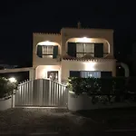 4 Bedroom Villa With Heated Pool Close To Old Village
