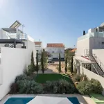 Villa Luis With Heated Swimming Pool