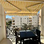 The Sunset 1 Bed Flat Short Walk Armacao Beach
