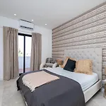 Akisol Vilamoura Topaz