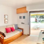 Holiday Apartment Near Falesia Beach, Albufeira