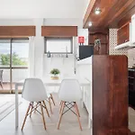 Magnifique 1 Bed Flat With Pool, Large Balcony And Parking