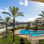 Globe 45 Apartment - Top Location & The Strip Albufeira