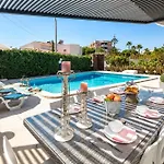 Villa Catarino