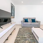Lagos Marina View 4 With Pool By Homing