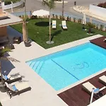 A Charming Property Only A 2 Minute Walk To Beach