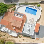 Lavanda Magnificent Five Bedroom Villa