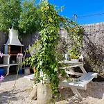 Ferienhaus In Santa Barbara De Nexe