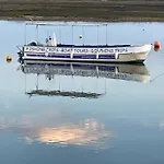 Golden Club- Eyes On Sea