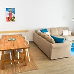Casa Maia- Spacious Apartment With Outdoor Terraces