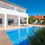 Villa Ofelia 46 By Destination Algarve