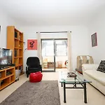 A64 - Barreira Holiday Flat In Lagos