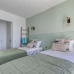 Stars - Apartment With A Breath-Taking View