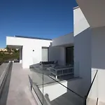 Villa Centeanes - Luxury Villa