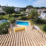 Vilamoura Beach Villa With Private Pool