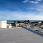 Panoramic N Apartment - Rooftop Pool & Sea View & Garage & Bbq