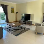 House With Private Pool Near Albufeira