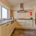 Casa Thea Family Villa With Private Heated Swimm