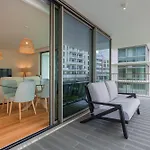 Bayline - Beachfront Pool And Spa Sargo By Bedzy