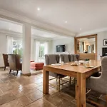 Villa Millennium Luxury Villa Relaxing Location